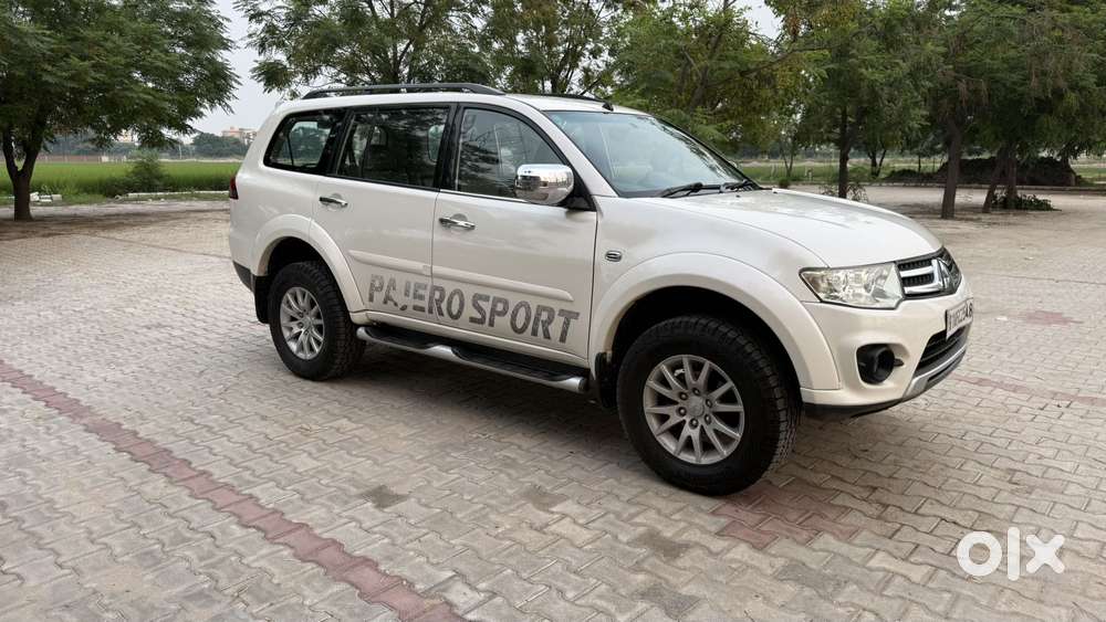 Mitsubishi Pajero Sport 4x2 Automatic, 2015, Diesel