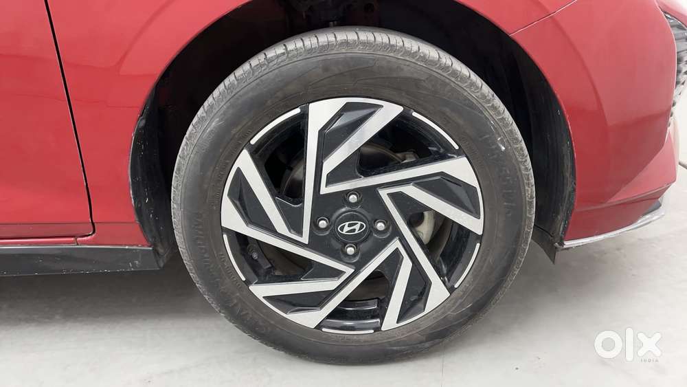 Hyundai New I20 1.2 Asta (o) Mt, 2023, Petrol