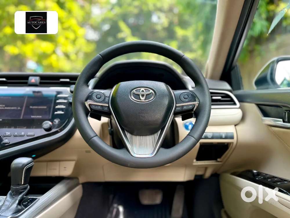 Toyota Camry Hybrid, 2021, Petrol