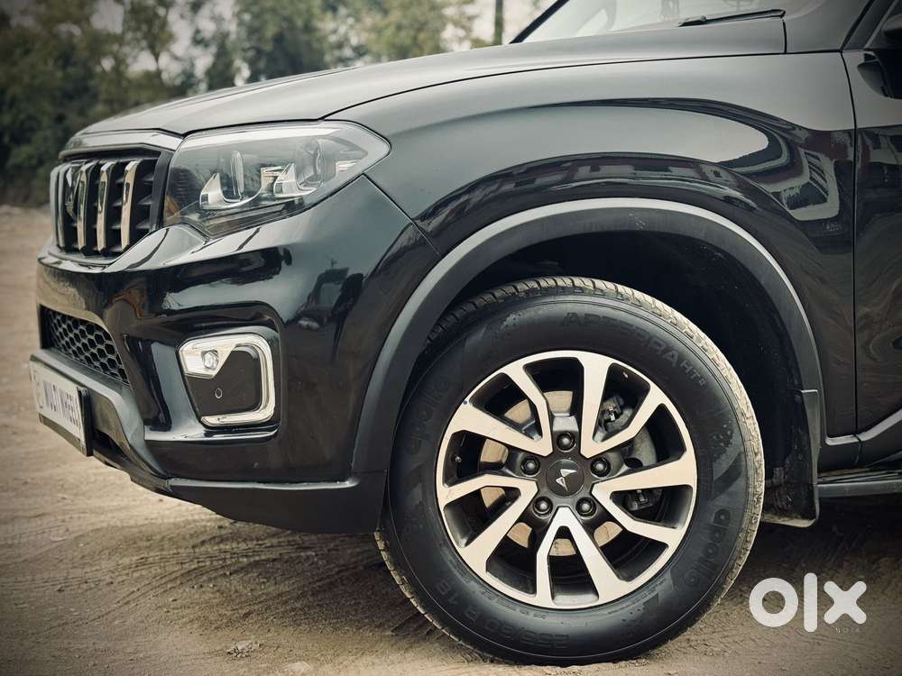 Mahindra Scorpio-n 2.2 Z8 L Diesel At 6 Str, 2024, Diesel