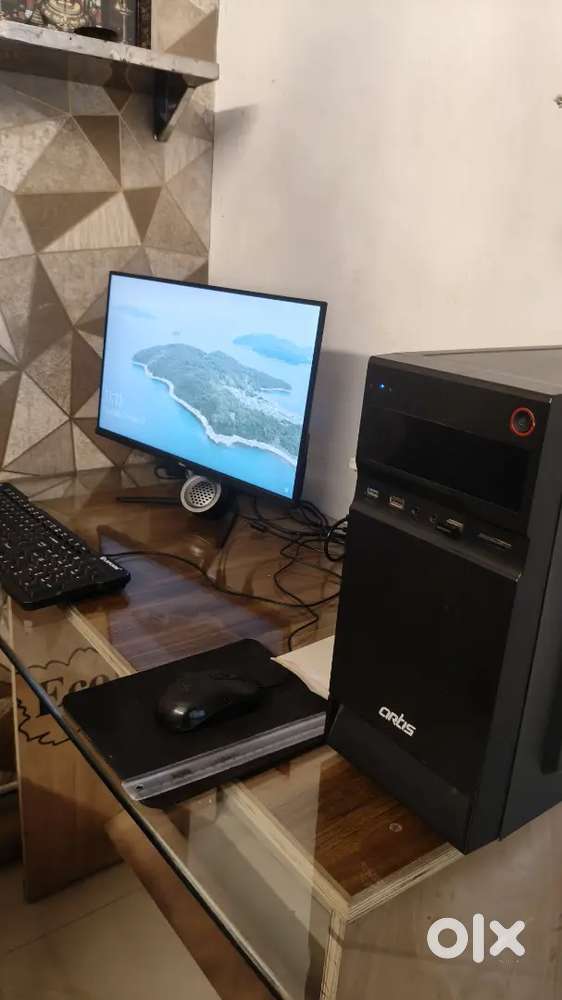 Desktop urgent sale 16gb ram / 119 SSD with 2GB Graphic card