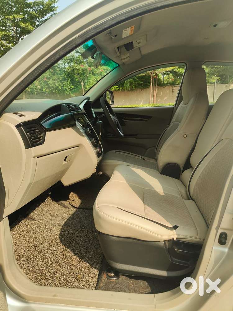 Mahindra Kuv 100 Mfalcon D75 K8, 2016, Diesel