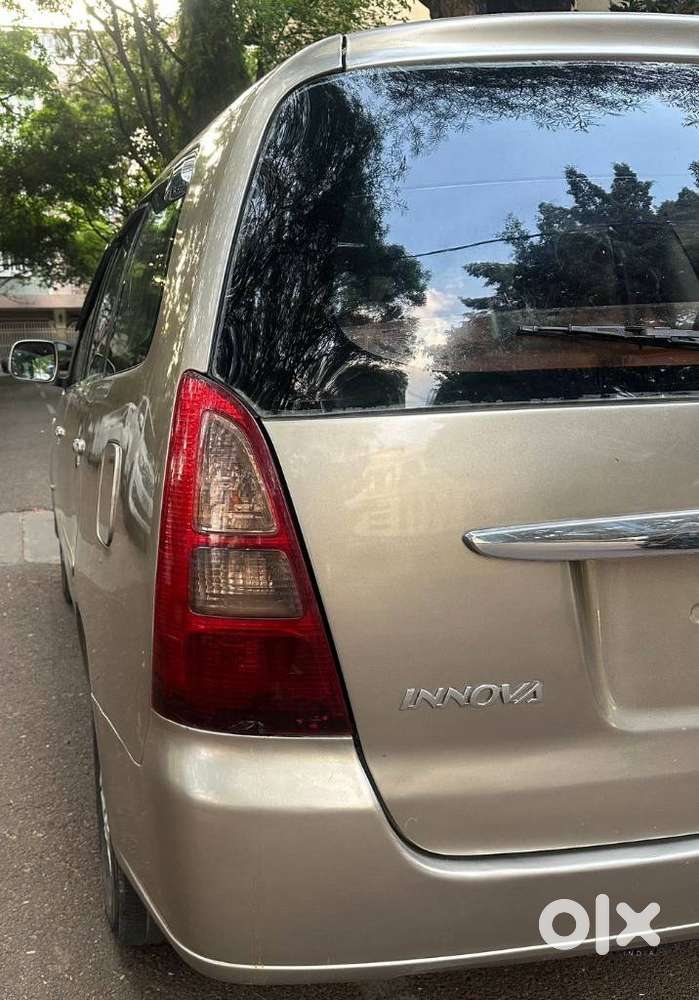 Toyota Innova 2.5 V 7 Str, 2008, Diesel