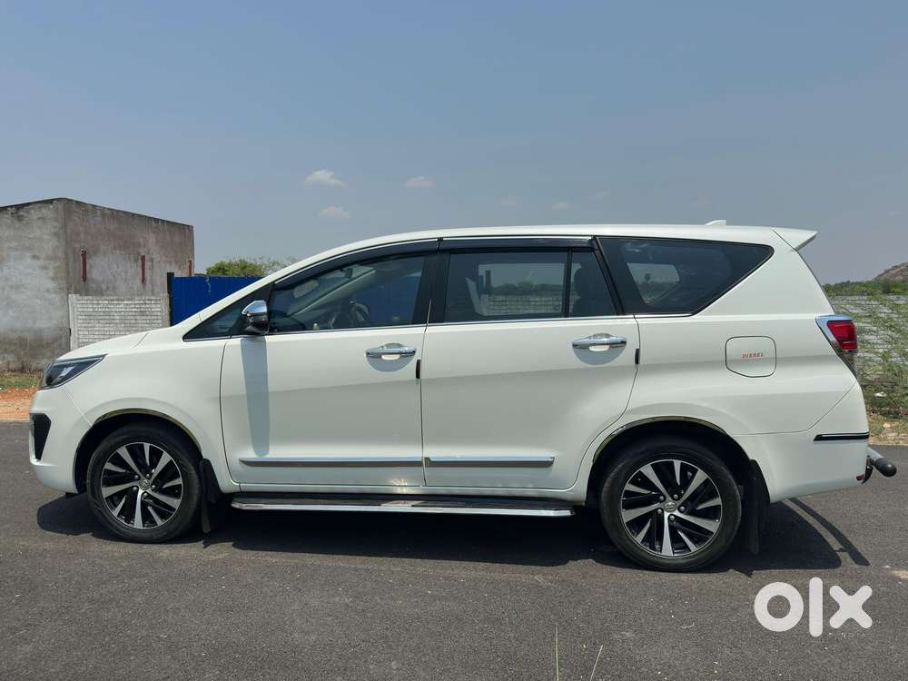 Toyota Innova Crysta [2016-2020] 2.4 Zx At 7 Str, 2021, Diesel