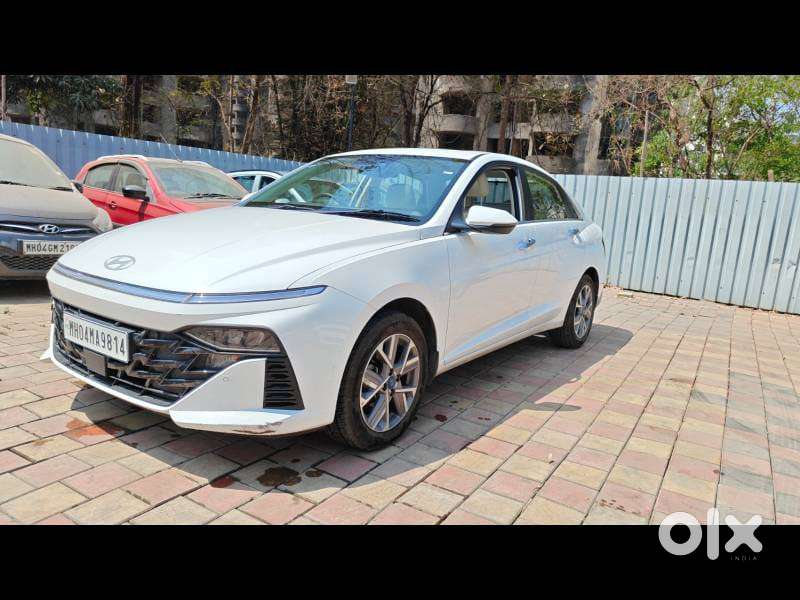 Hyundai Verna 1.5 Sx (o) Vtvt Ivt, 2024, Petrol