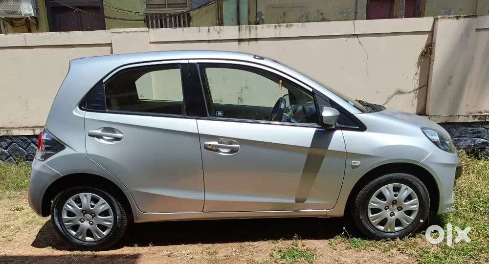 Honda Brio Smt
79000 Km
Correct Service
Excellent Condition
New Tyres