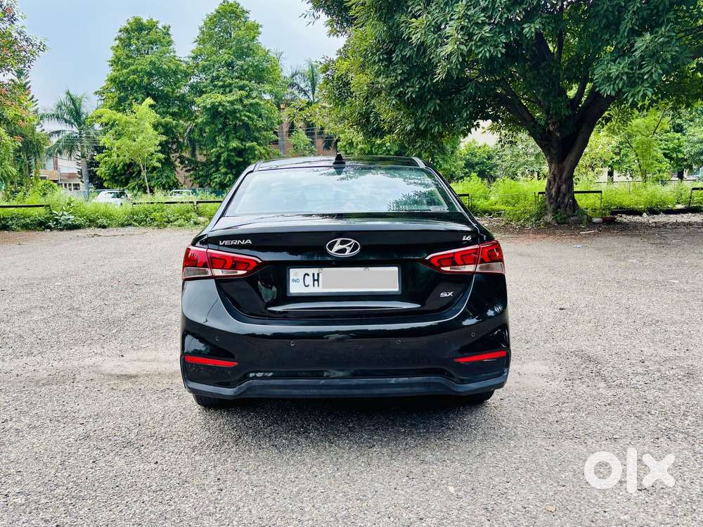 Hyundai Verna 1.6 Sx (o) Vtvt At, 2018, Petrol