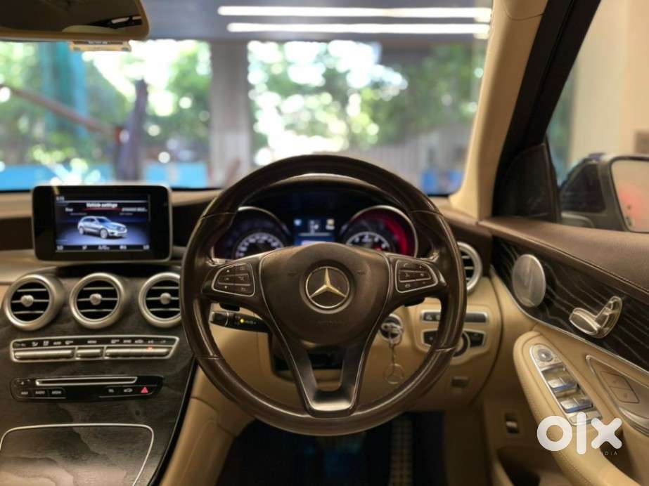 Mercedes-benz Glc Class Progressive 300, 2019, Petrol