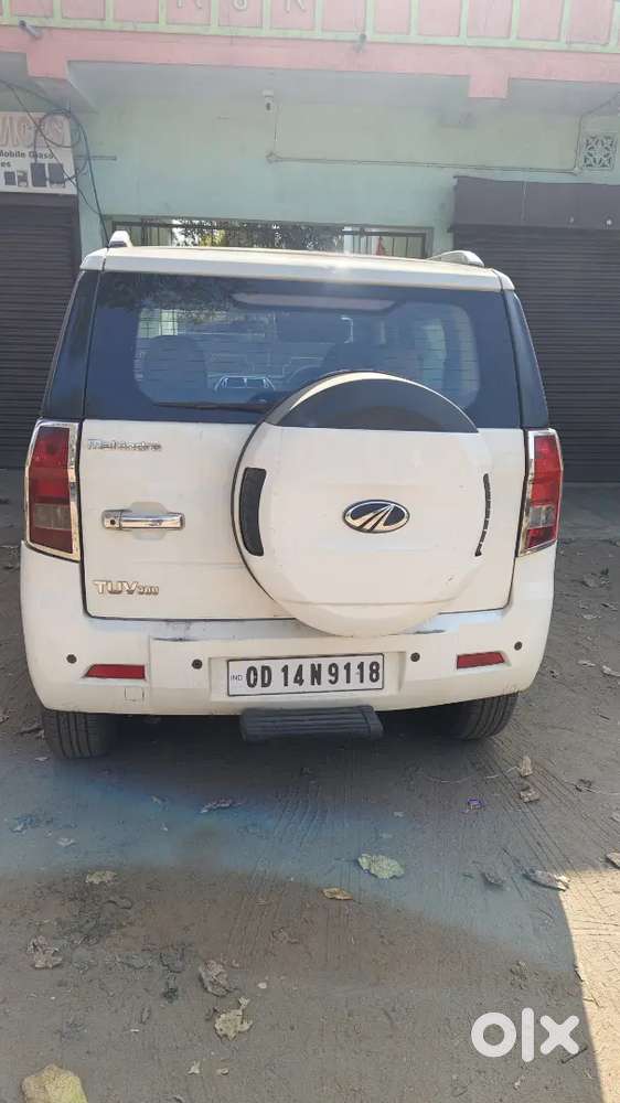 Mahindra Tuv 300 2018 Diesel 98000 Km Driven