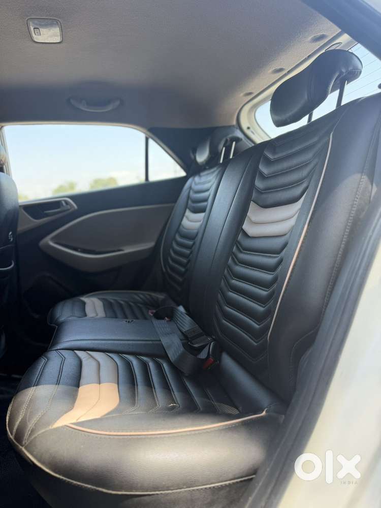 Hyundai I20 Asta Option, 2017, Cng & Hybrids