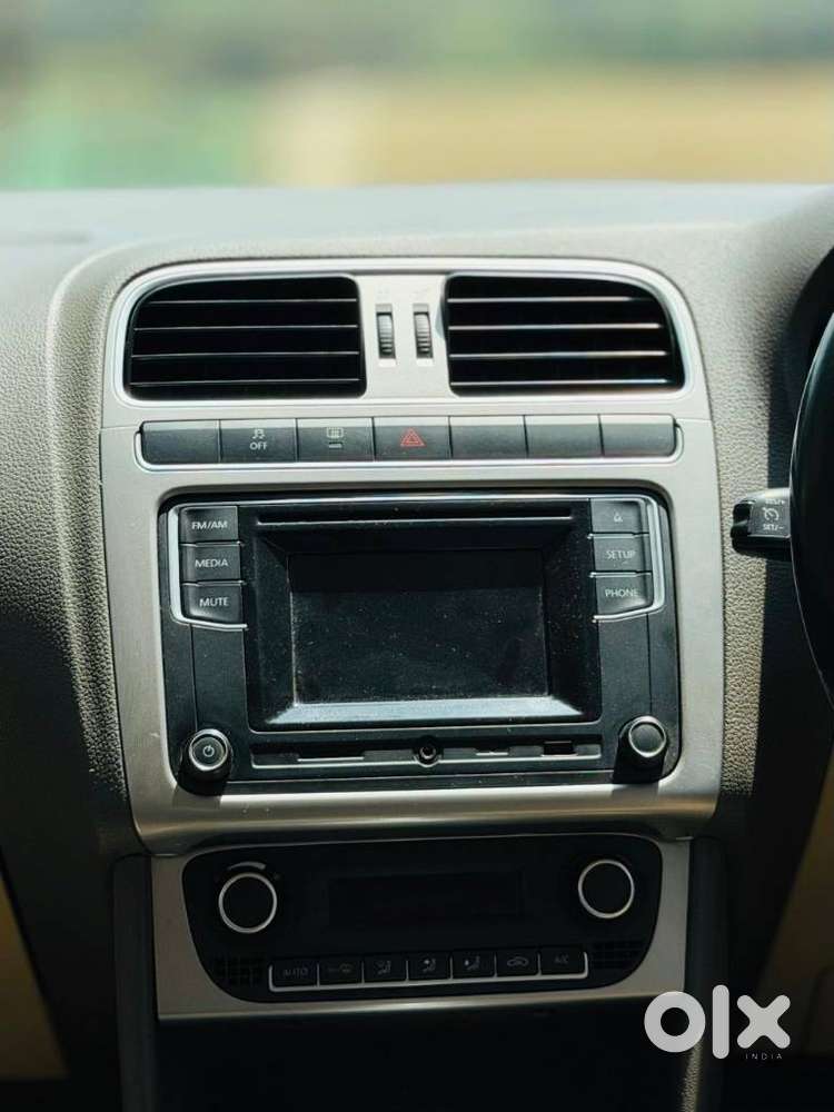 Volkswagen Vento 2010-2013 Petrol Highline At, 2016, Petrol