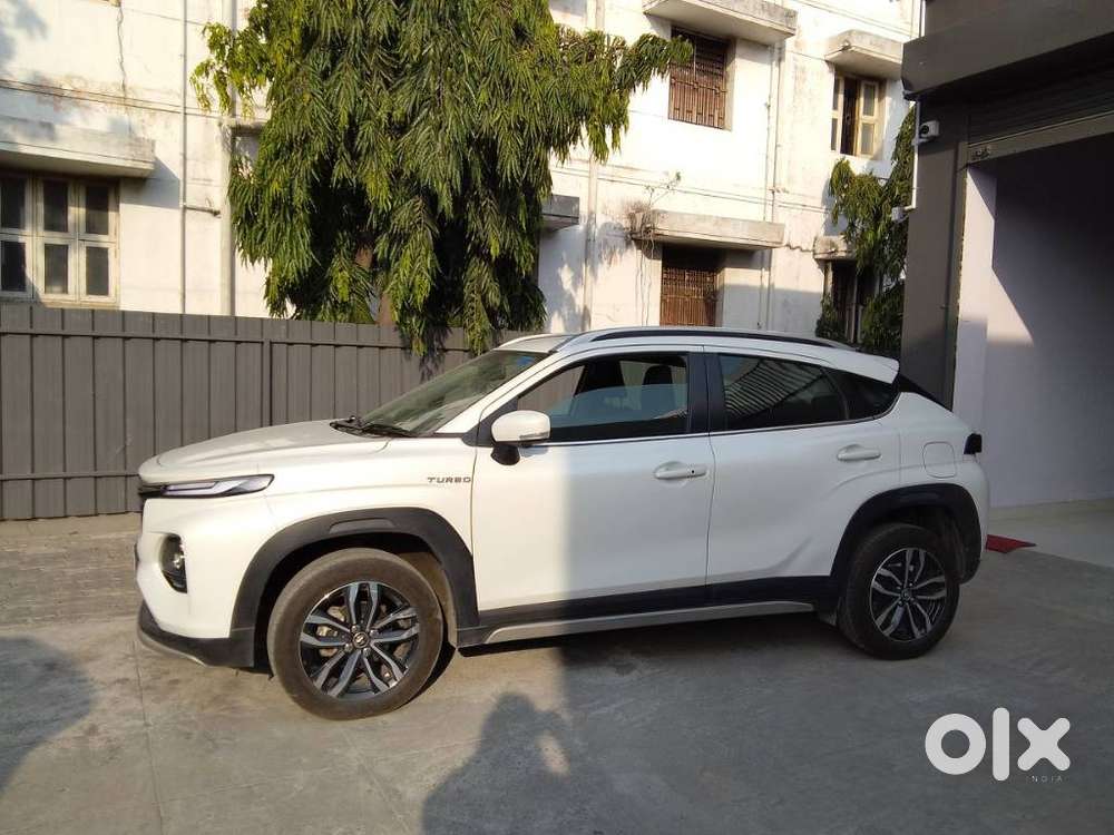 Toyota Urban Cruiser Taisor V 1.0 Petrol At, 2024, Petrol