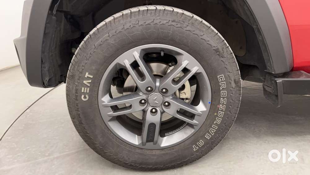 Mahindra Thar Lx Hard Top Petrol Mt 4wd, 2024, Petrol