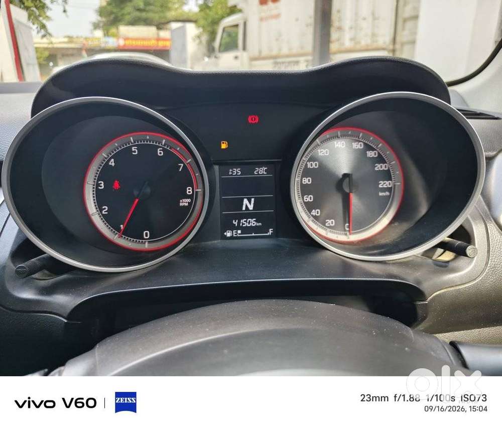 Maruti Suzuki Swift 1.2 Vxi (o), 2023, Petrol