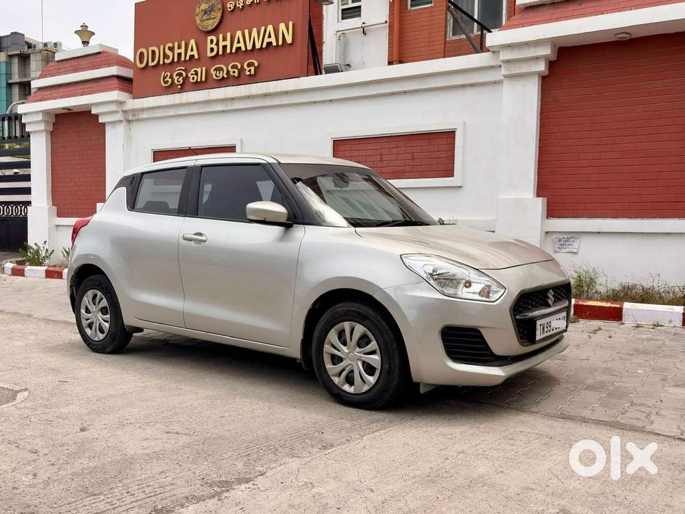 Maruti Suzuki Swift Vxi + Manual, 2020, Petrol
