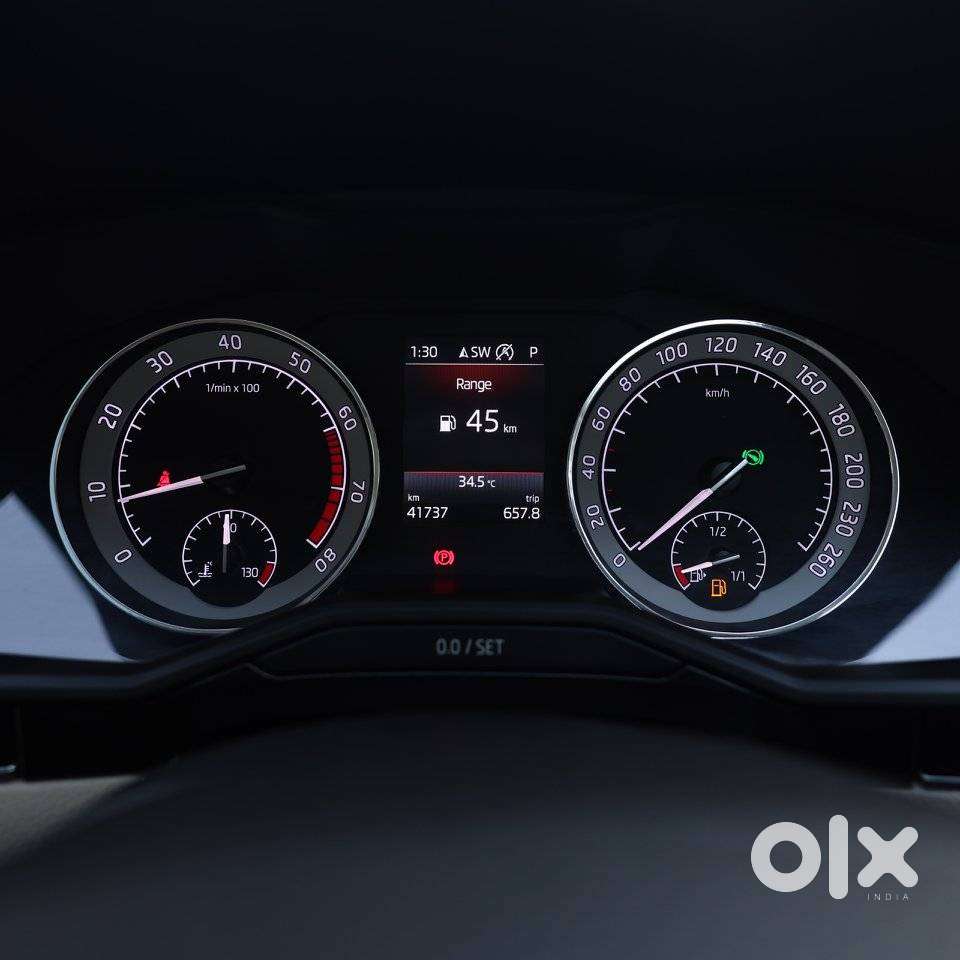 Skoda Superb 2.0 L&k Tsi At, 2021, Petrol