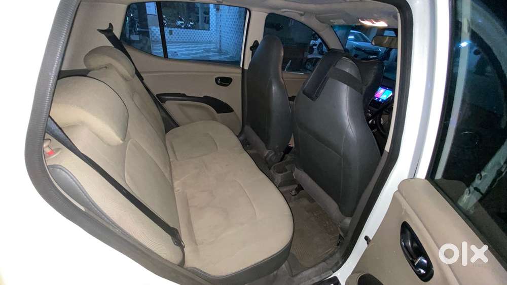 Hyundai I10 Asta 2011 With Sunroof