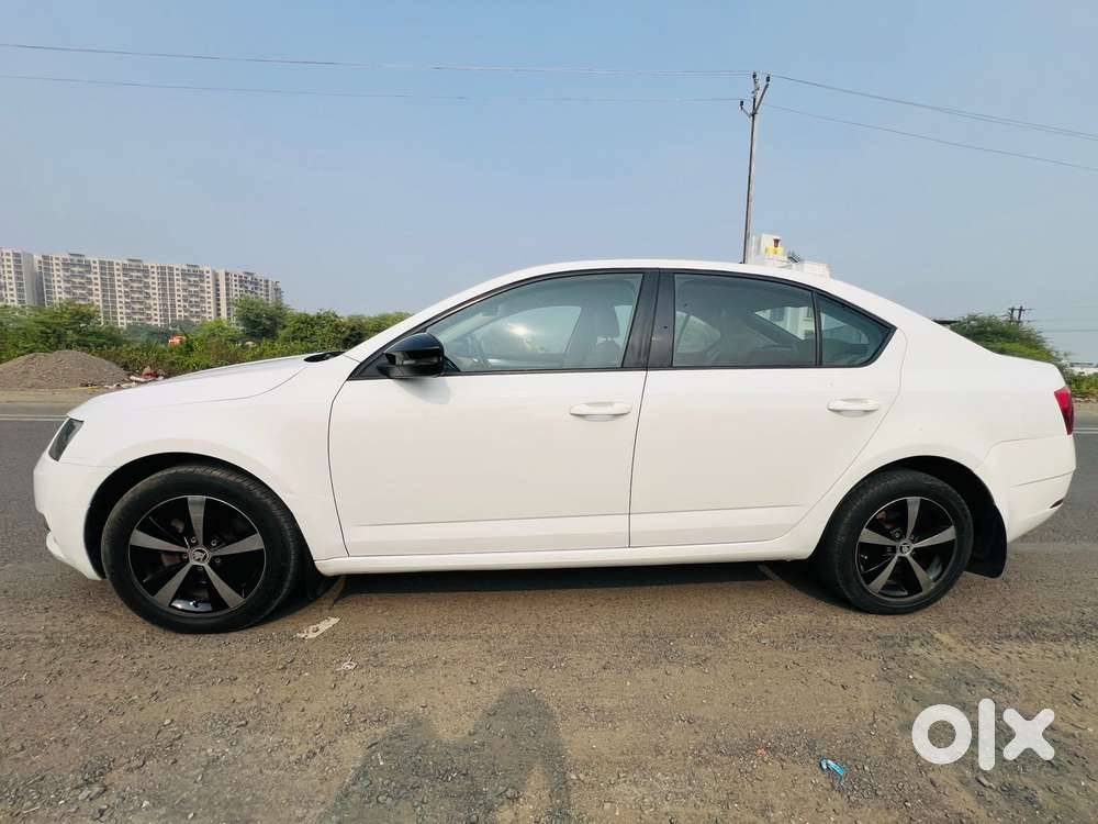 Skoda Octavia 2013-2017 Active 1.4 Tsi Mt, 2017, Petrol