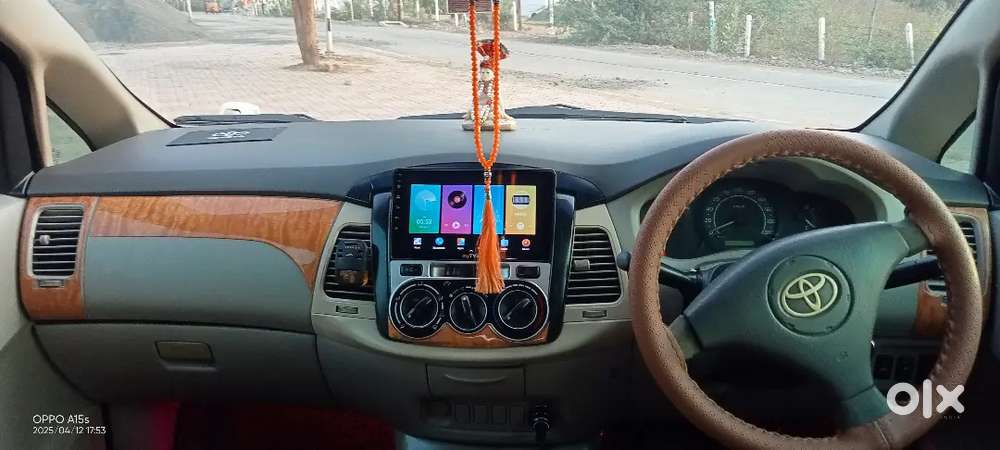 Toyota Innova 2011 Diesel Well Maintained