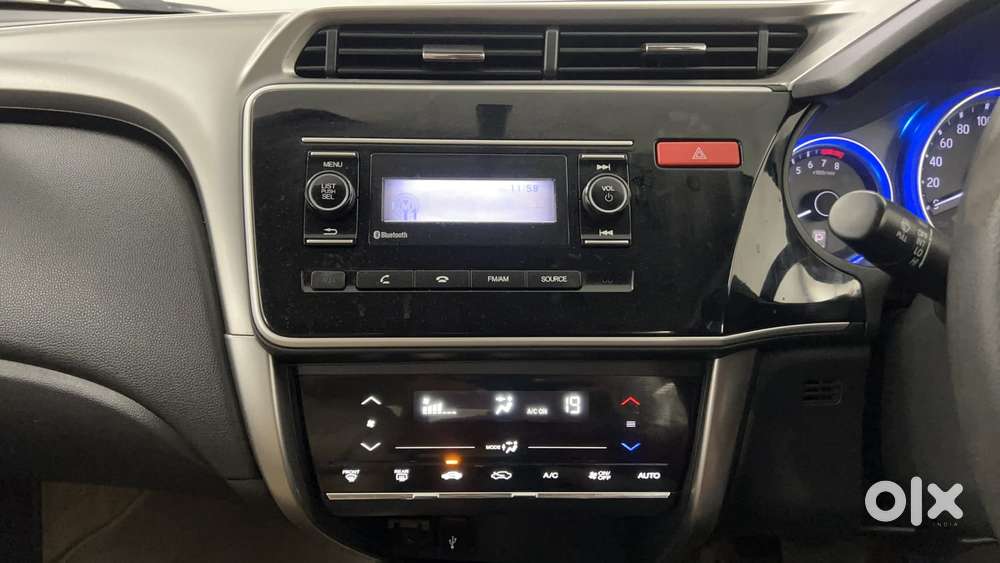 Honda City I-vtec Cvt Zx, 2015, Petrol