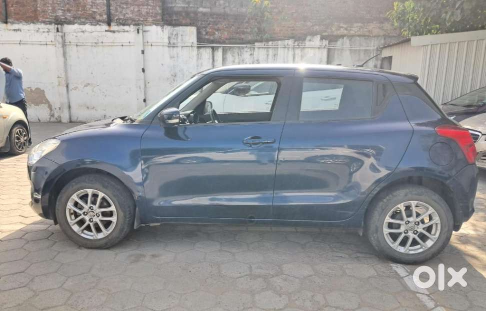 Maruti Suzuki Swift Amt Zxi, 2022, Petrol