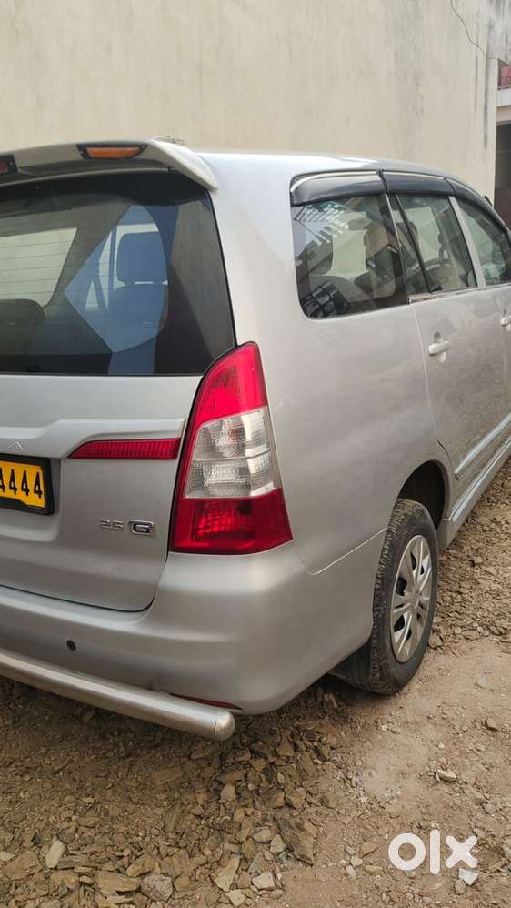 Toyota Innova Diesel 2016 Car