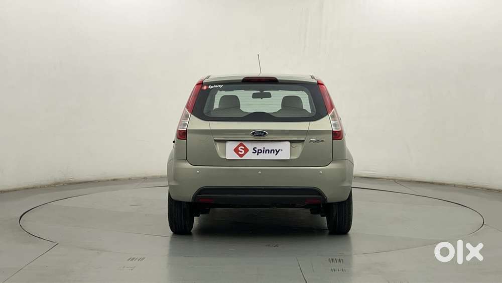 Ford Figo 2010-2012 Petrol Zxi, 2013, Petrol