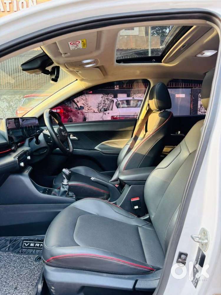 Hyundai Verna Sx 1.5 Turbo Petrol Mt Dual Tone, 2023, Petrol