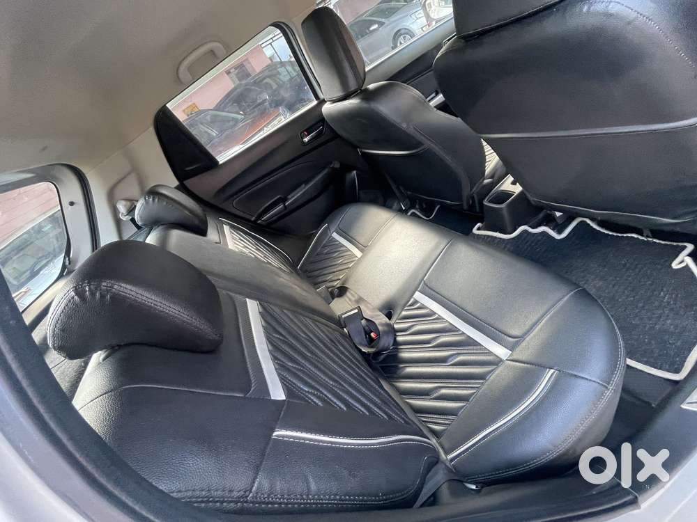 Maruti Suzuki Swift Vvt Zxi, 2019, Petrol