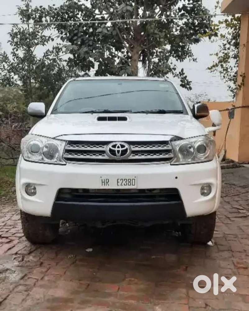 Valid Till May2031  Toyota Fortuner 4x4