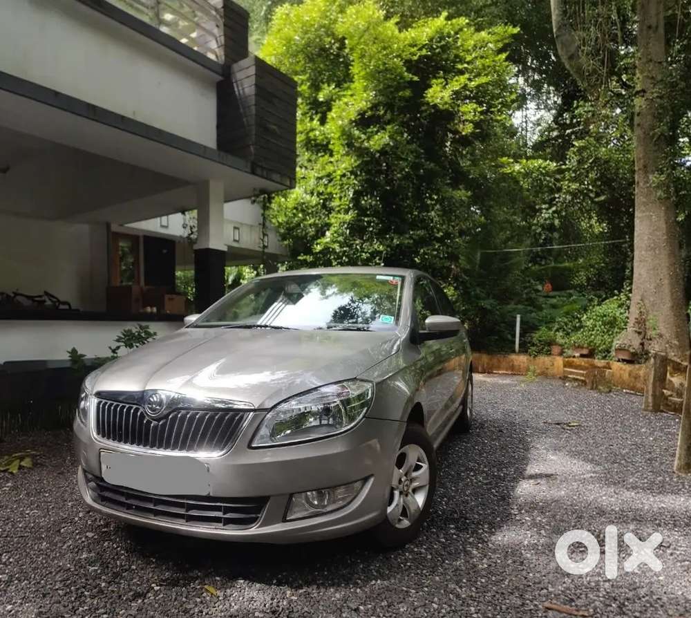 Skoda Rapid 1.6 Tdi 2012 September Kl 01 Reg