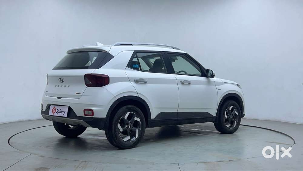 Hyundai Venue Sx Plus Turbo Dct, 2022, Petrol