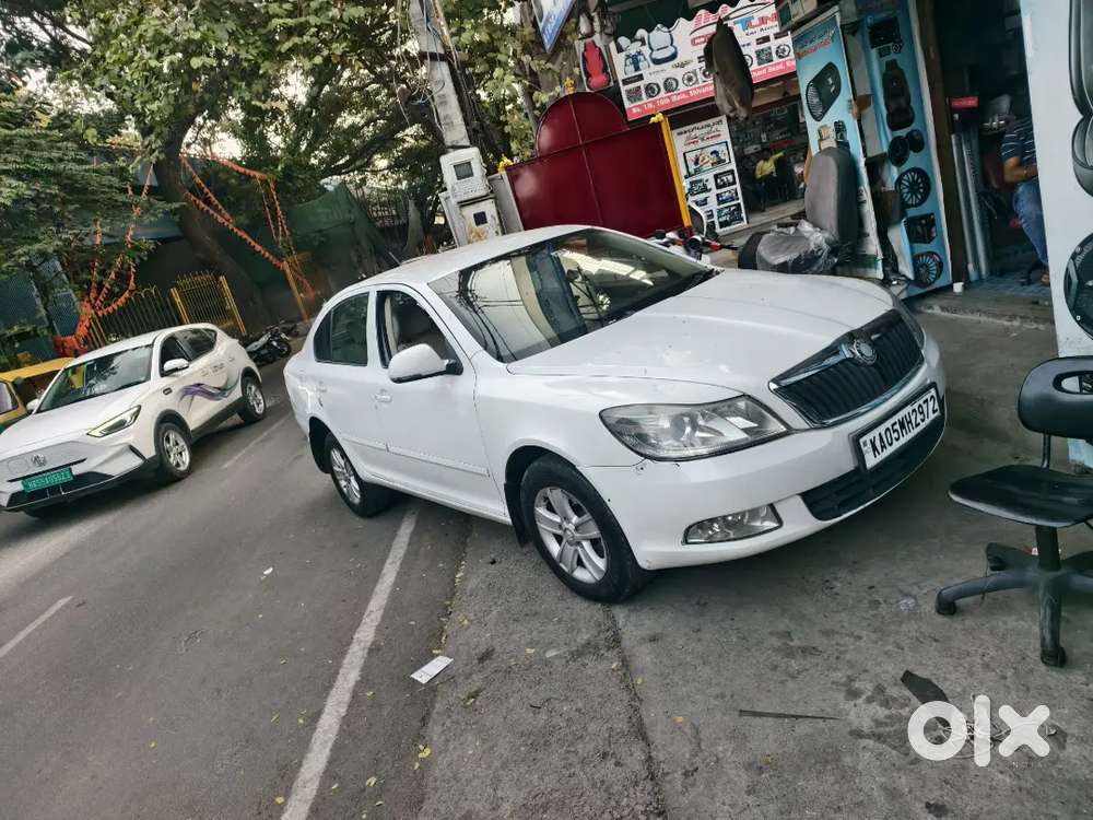 Skoda Laura 2010 Diesel 126500 Km Driven