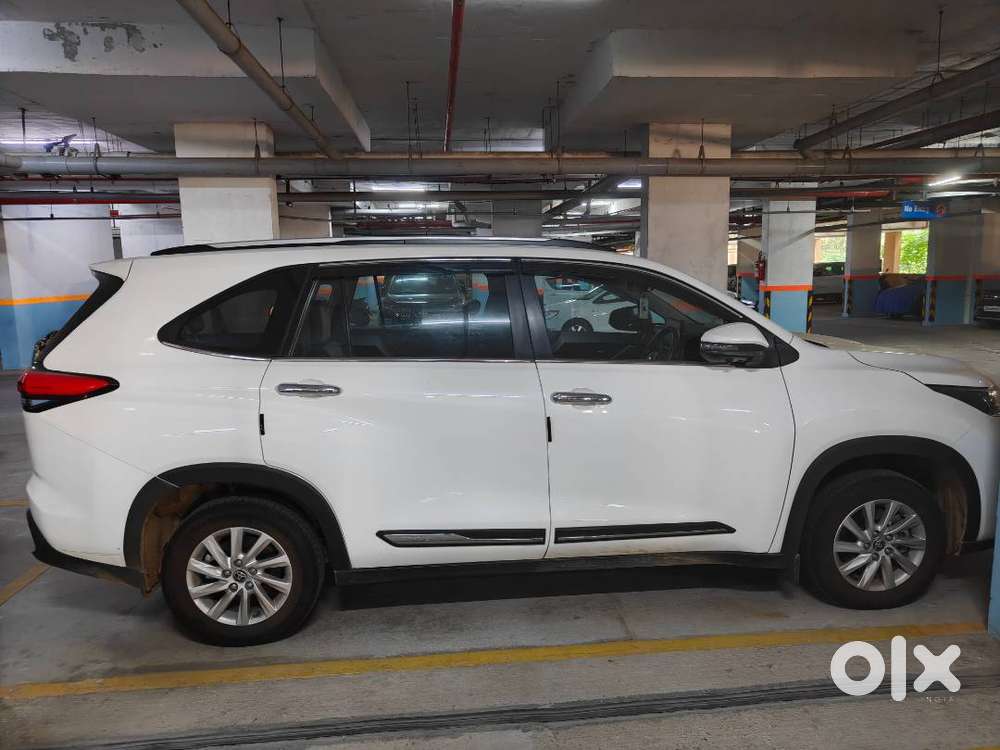 Innova Hycross Gx Optional Available For Sale