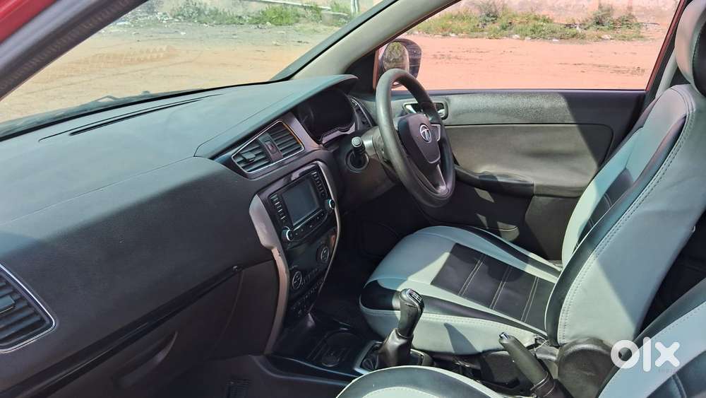 Tata Bolt Revotron Xt, 2017, Petrol