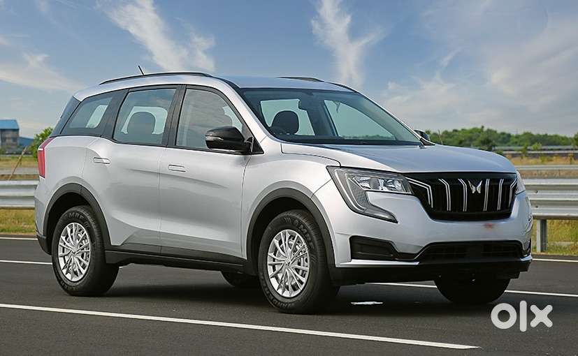 Mahindra Xuv700 2.2 Ax 7 Diesel At Luxury Pack Str, 2023, Diesel