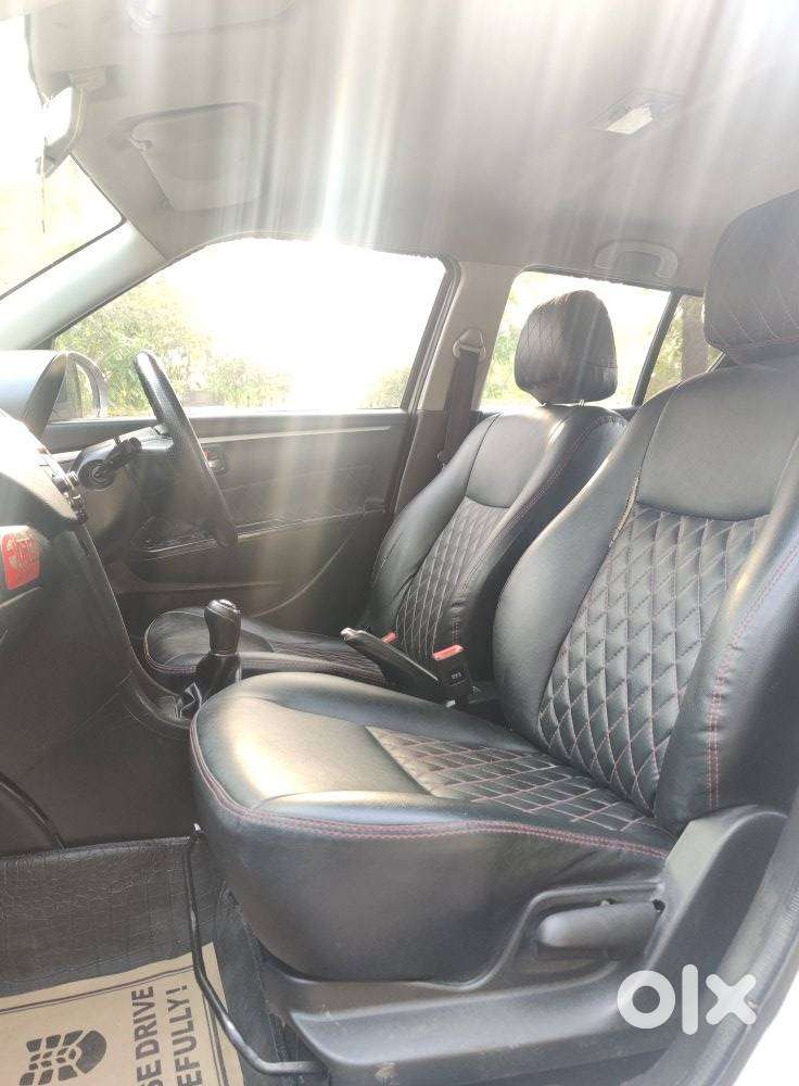 Maruti Suzuki Swift Vxi + Manual, 2016, Petrol