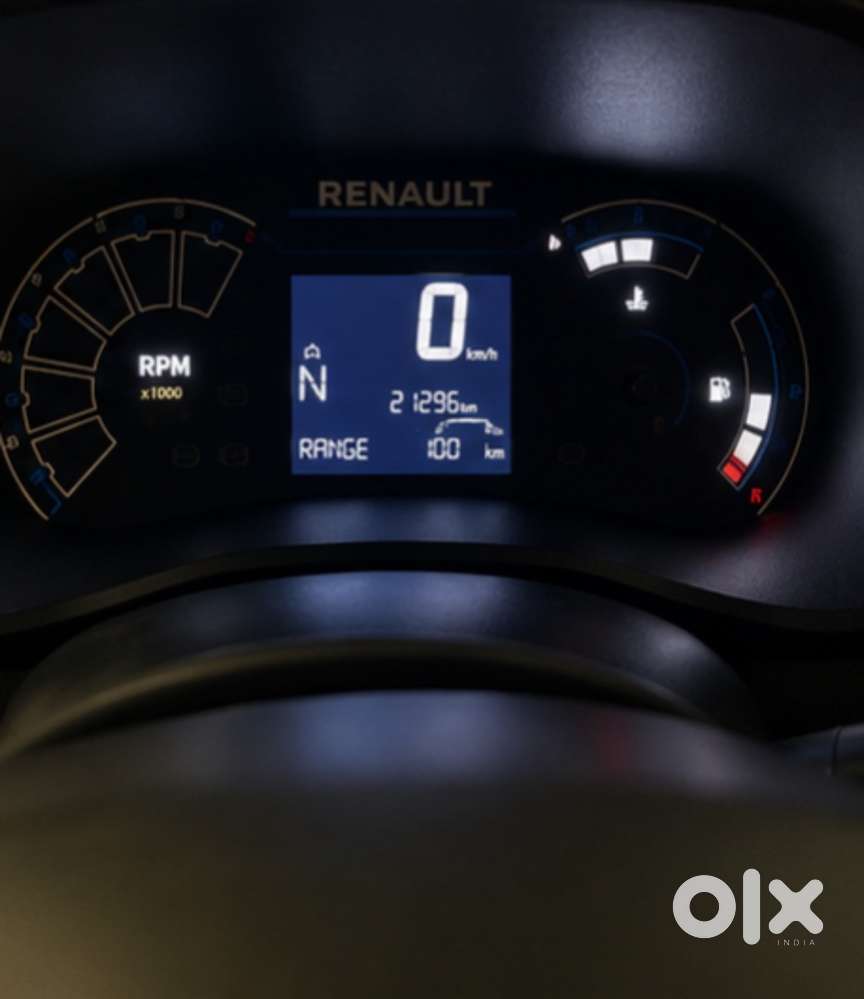 2025 Renault Kwid Rxt 1.0 Sce Amt  Automatic  First Owner  Hyd