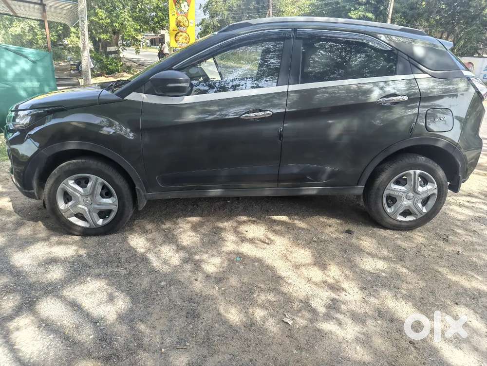 Tata Nexon 1.2 Revotron 2023