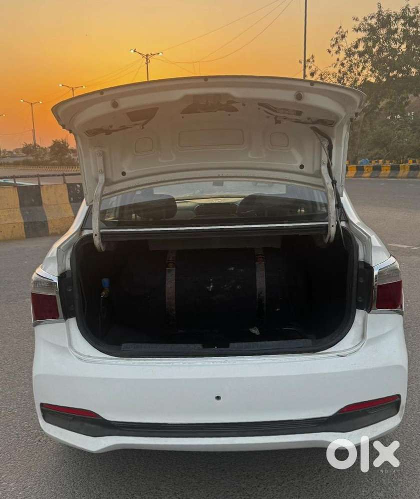 Hyundai Xcent 2018 Cng & Hybrids Well Maintained