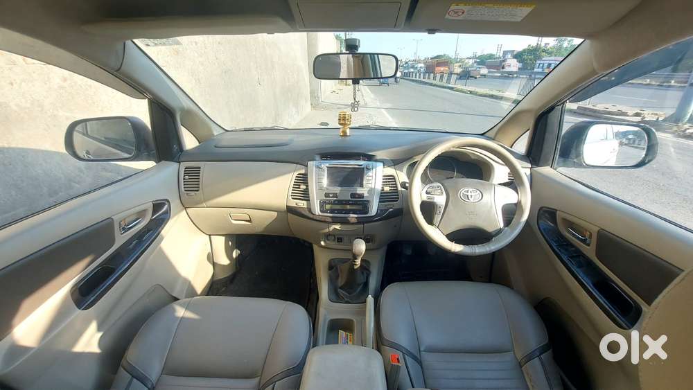 Toyota Innova 2.5 Z Diesel 7 Seater, 2013, Diesel