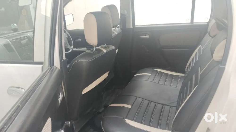Wagonr R Cng With Alloy Wheel