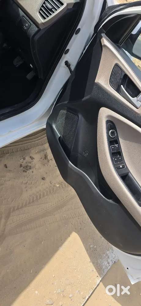 Good Condition Asian Tyre New Battery New