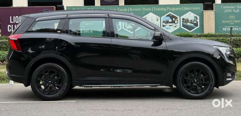 Mahindra Xuv700 2.0 Ax 7 Petrol At Luxury Pack Str, 2025, Petrol