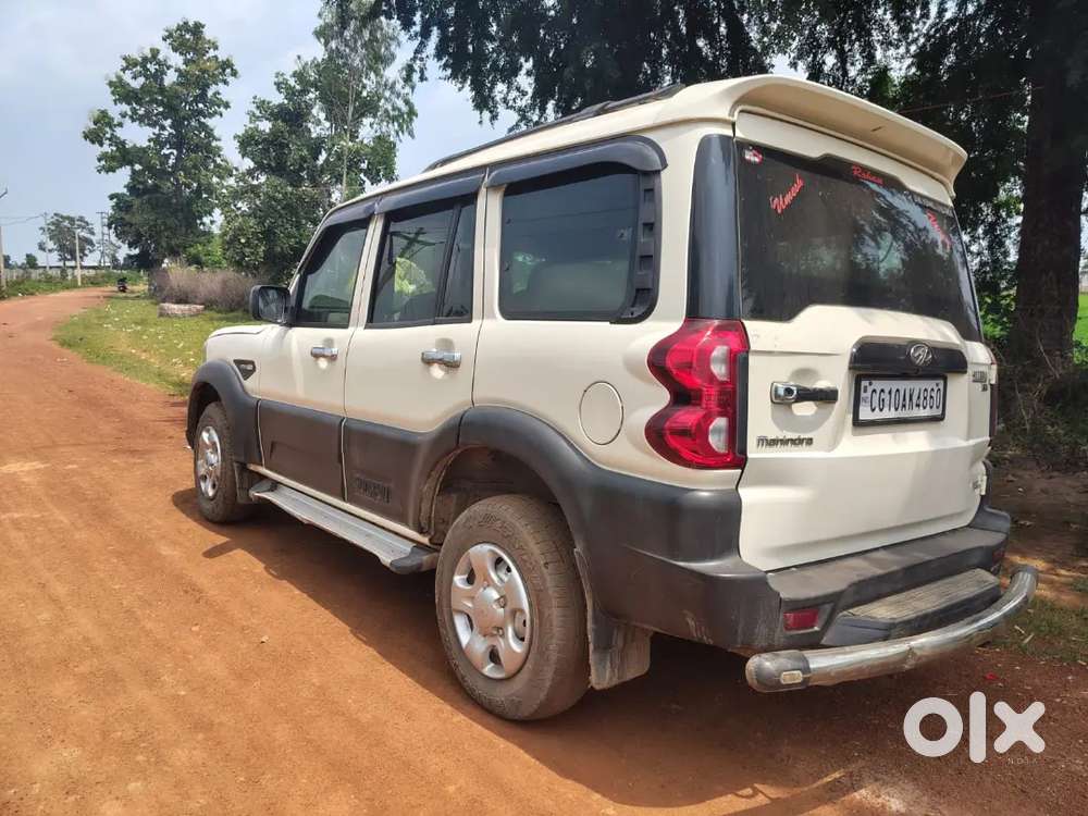 Mahindra Scorpio 2017 12 Month Diesel 92500 Km Driven