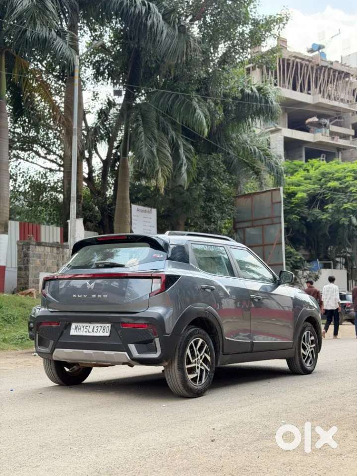 Mahindra Xuv 3xo Ax5 Ds Mt, 2026, Diesel