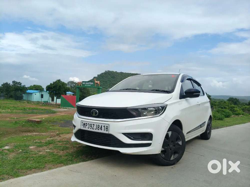 Tata Tiago 1.2 Revotron 2025 Petrol Center Locking Key