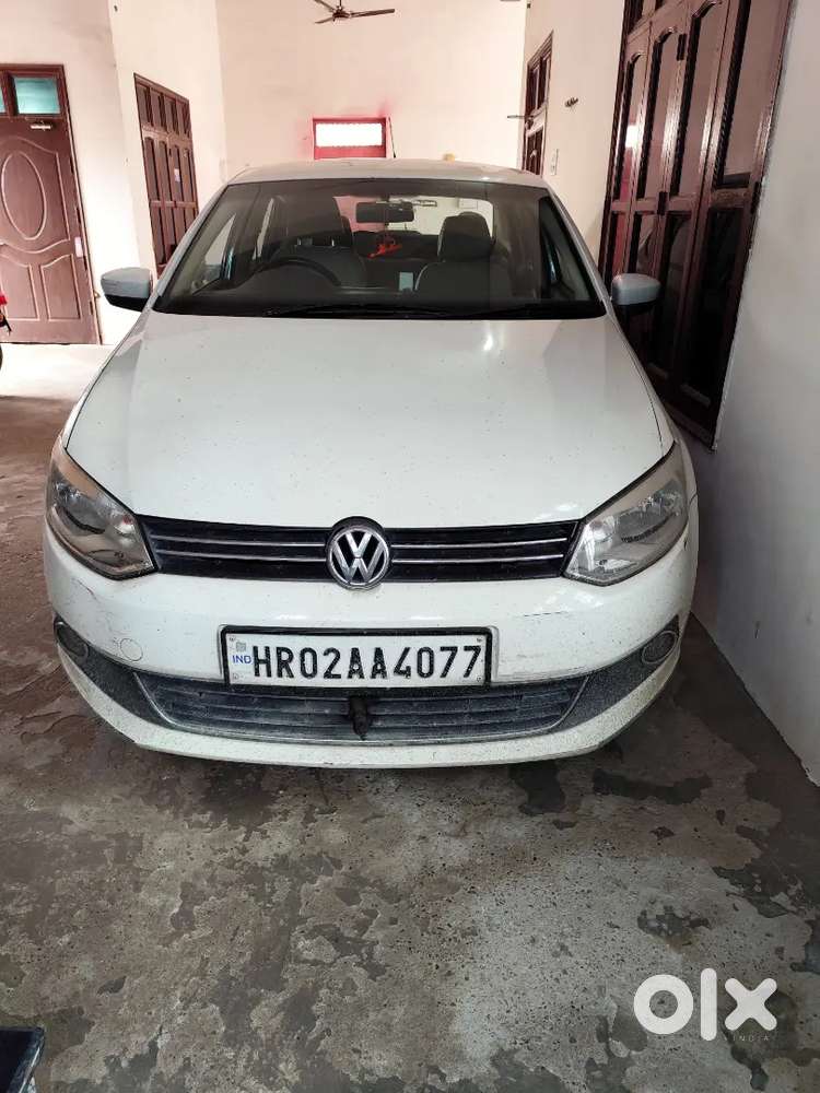 Volkswagen Vento Diesel Highline 2012