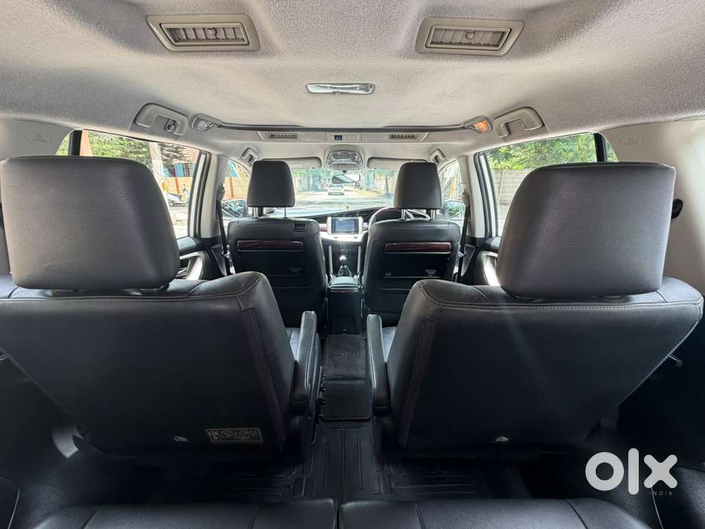 Toyota Innova Crysta 2.4 Z 7 Str, 2016, Diesel