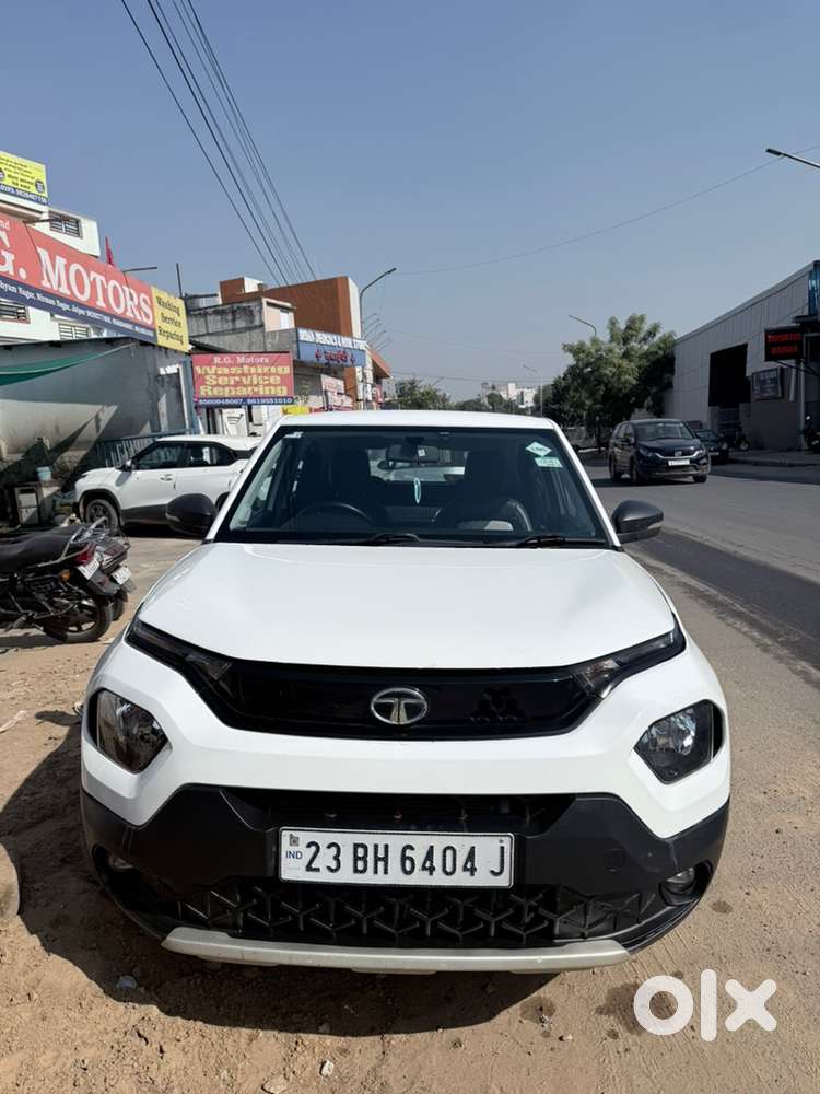 Tata Punch Pure 2023